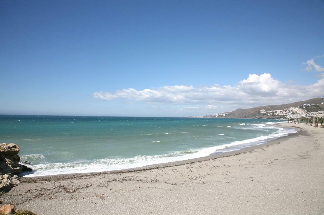 Apartamento Con Vistas En Nerja Zewnętrze zdjęcie